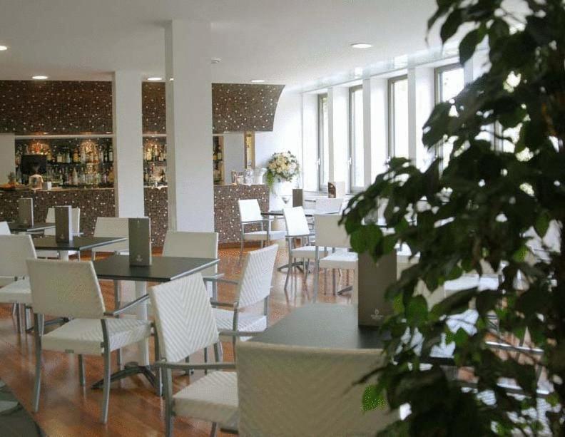 Hotel Giubileo ピニョーラ エクステリア 写真